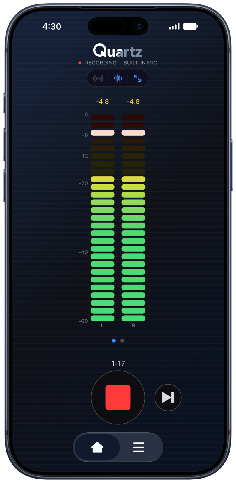The Quartz recording screen mid-recording, showing stereo left and right level meters
